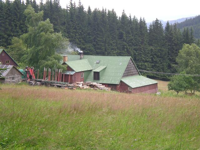 -= View from the cache to the game-keeper's house =-